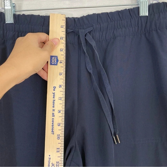 Chico's Navy Soft Lightweight Pull-on Pants/Joggers Large - Picture 5 of 8
